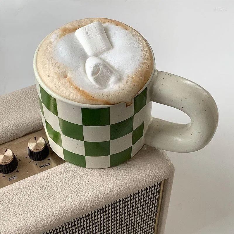 Tassen Retro Green Checkerboard Keramik Tasse Fett Tasse Kaffee Latte Paar Wasserkoreanische Zubehör