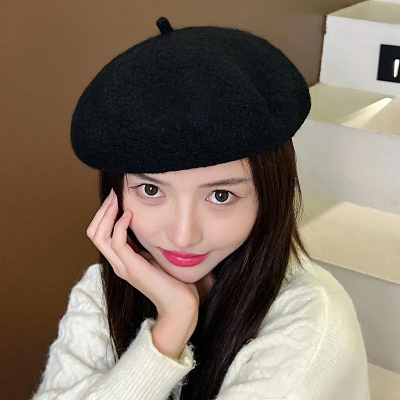 Berets Winter Women Cotton French Artist Style Warm Beanie  display picture 1