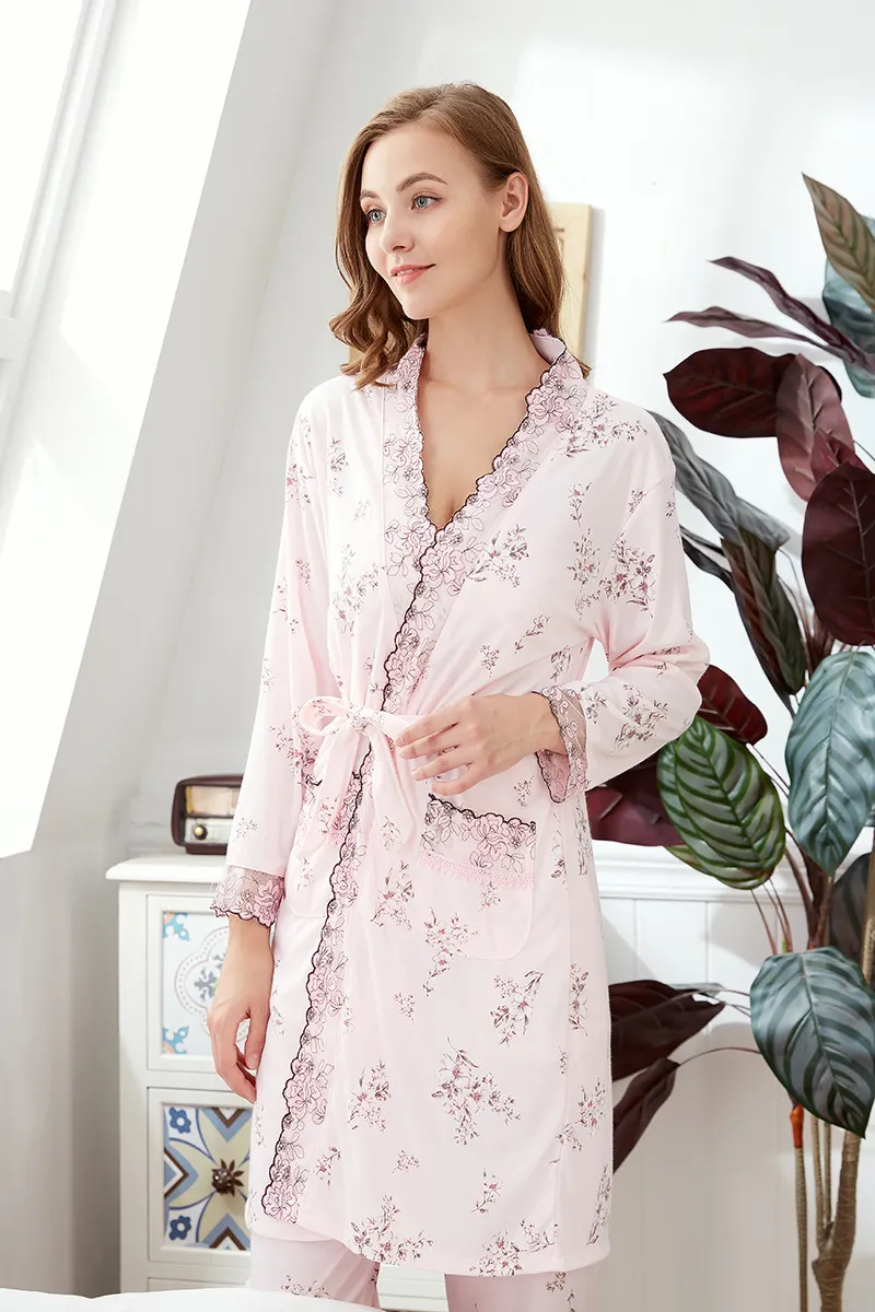 Women's Lace Sleepwear Set - Long Sleeve Robe and Gown for Home Wear