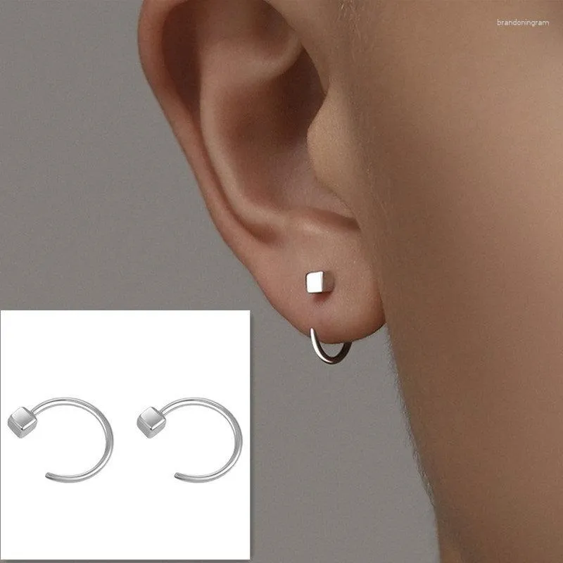 Boucles d'oreilles créoles Vintage minimaliste clou carré pour hommes femmes à la mode oreille Piercing adolescents insolite Punk fête bijoux cadeau