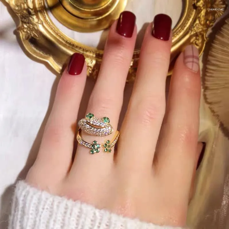 클러스터 반지 독특한 디자인 여성 귀여운 개구리 반지 매력 925 여자 칵테일 칵테일을위한 보석 선물을위한은 약혼 결혼식