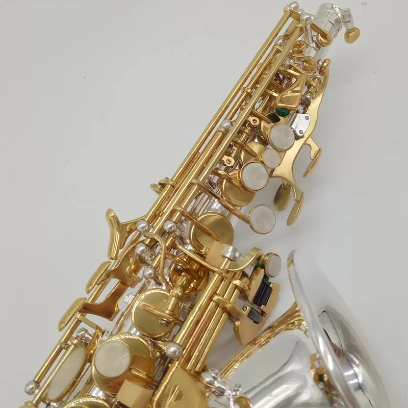 2023 High-End 9937 B-B-Bend Curved Soprano Saxophone White Copper Gold Key Exquisite Djup Mönster Professionell Saxo Soprano