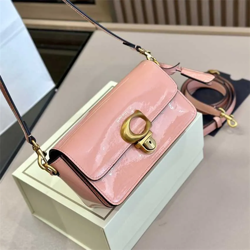 New Designer Bag Shoulder Bags Studio Handle Handbag Crossbody Card Holder Patent Leather Luxurys Fashion Womens Cross Body Purses