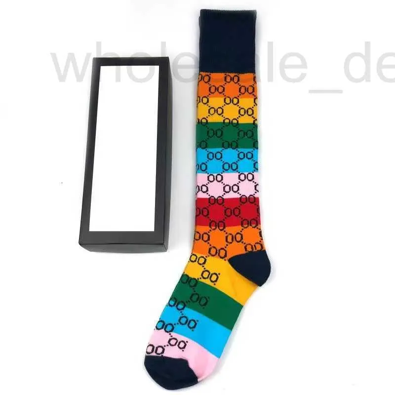 Herrensocken Designer Luxusstrumpf Herren Damen Wollstrümpfe Hochwertige Senior Streets Bequeme Kniebeinsocke mit Box 6PPO