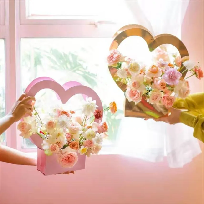 Hand held flower box heart-shaped flower bundle box fresh love flower basket portable paper flowers packaging bag222S