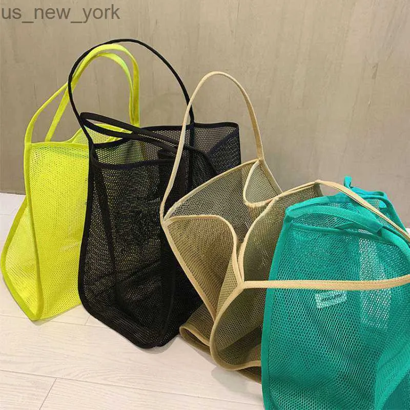 Totes 2022 New Ins Wind Transparent Mesh Shopping Bag Fashion Light and Versatile Large-capacity Portable Shopping Bag Beach Mesh Bag HKD230822