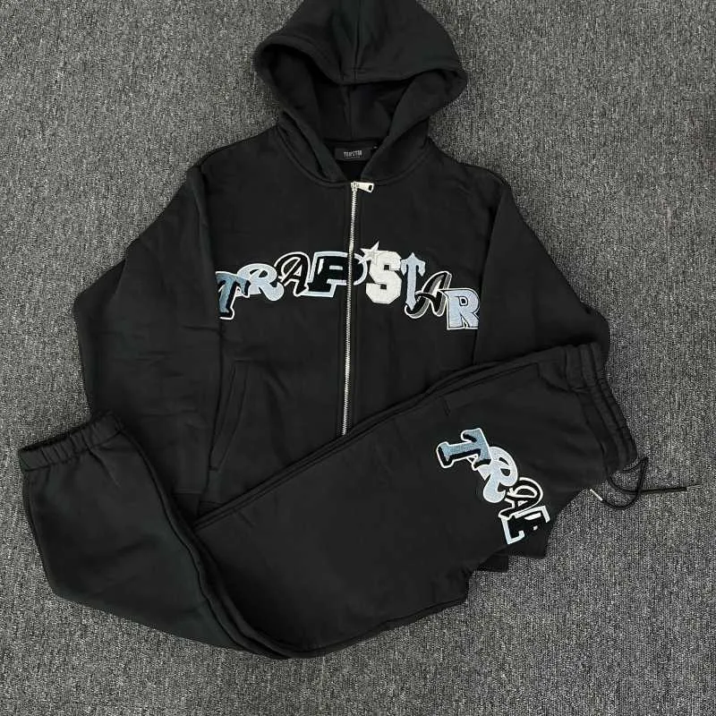 DHgate.com:Black Sports Suit Trapstar London Shooter