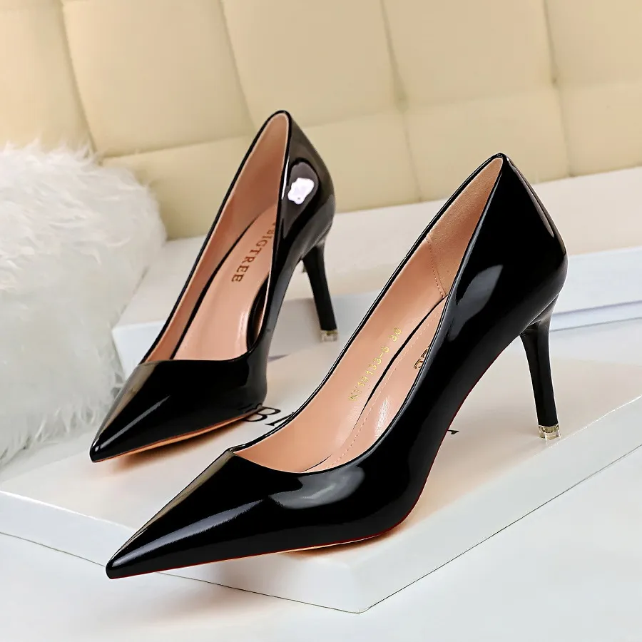 Fashion Sexig metallhäl High Heel Shallow Mouth Pointed Tip Nightclub Slim High Heel Shoes Women's Shoes Single Shoe Storlek 34-43