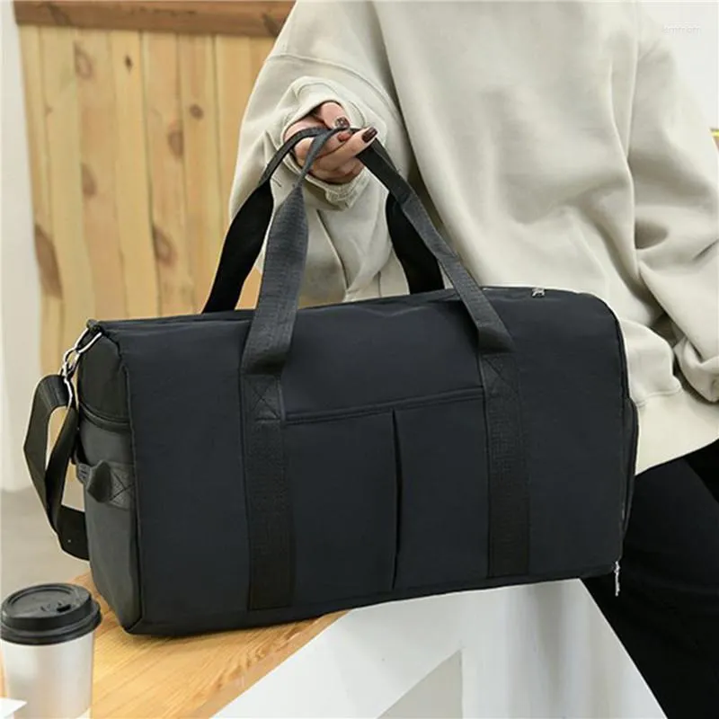 Vintage Canvas Canvas Duffel For Men Oversized, Large Capacity, Carry On  Luggage For Travel, Weekends, And Overnight Trips From Mvdm, $91.65 |  DHgate.Com