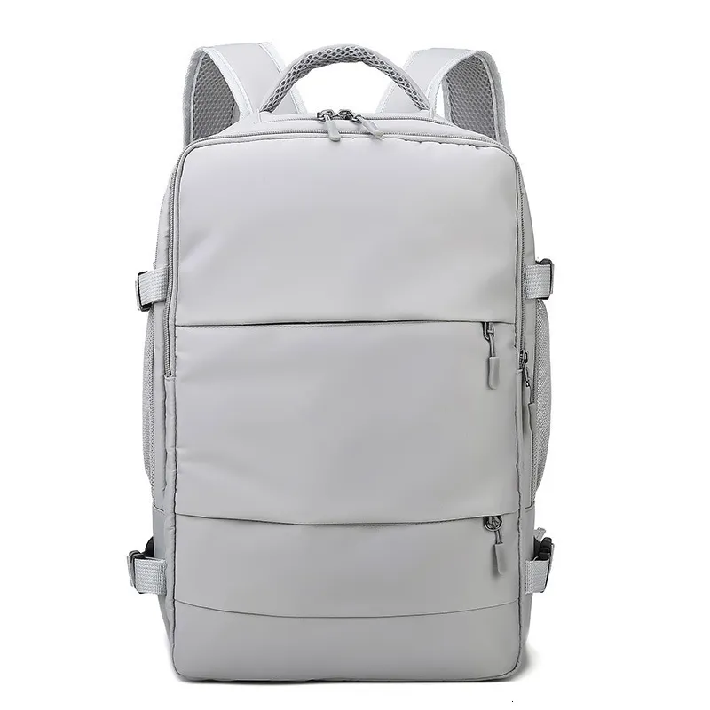 Backpackpakketten Multifunctionele reisbackpacks voor vrouwen Treking bergbekleding Bag USB -laadpoort rugzak droge en natte scheiding 230821