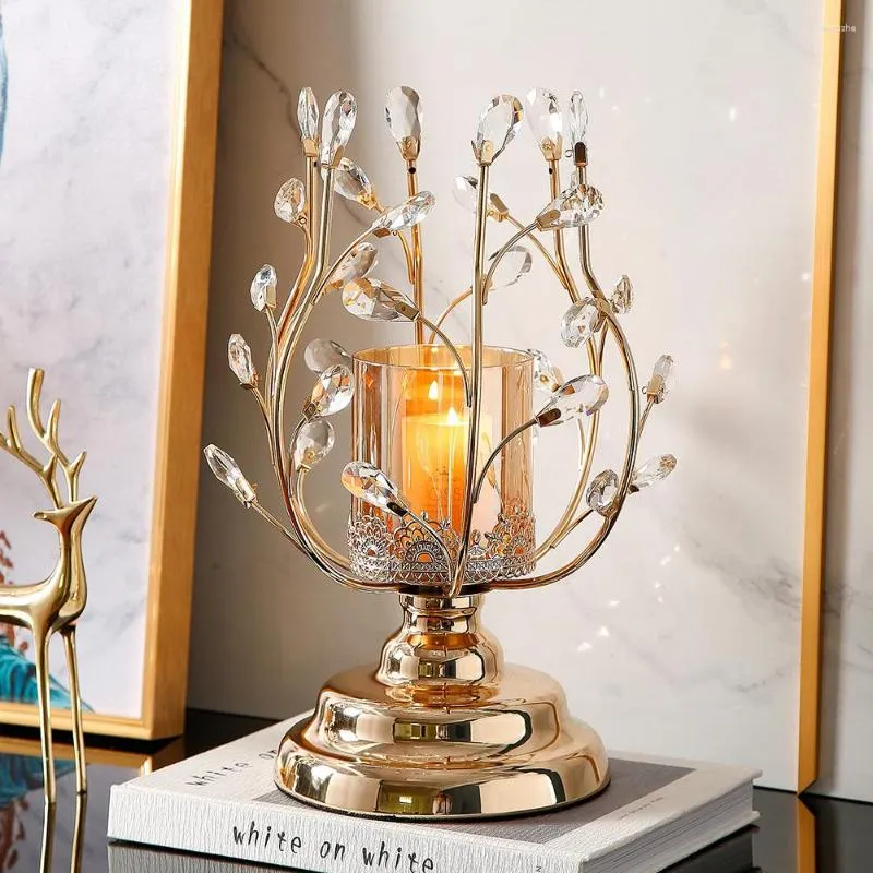 Świecane uchwyty krystalicznie szklane uchwyt postmodernistyczny pokój metalowy świecznik Złoty stół Ozdoby Kreatywne