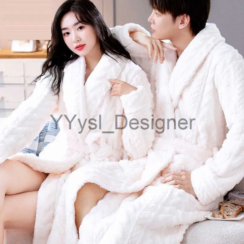 Cozy Winter Flannel Bathrobe For Couple For Women And Men Extra Long,  Thick, And Warm With Soft Peignoir Perfect For Bridesmaids And Weddings  MX190822 From Pu05, $25 | DHgate.Com