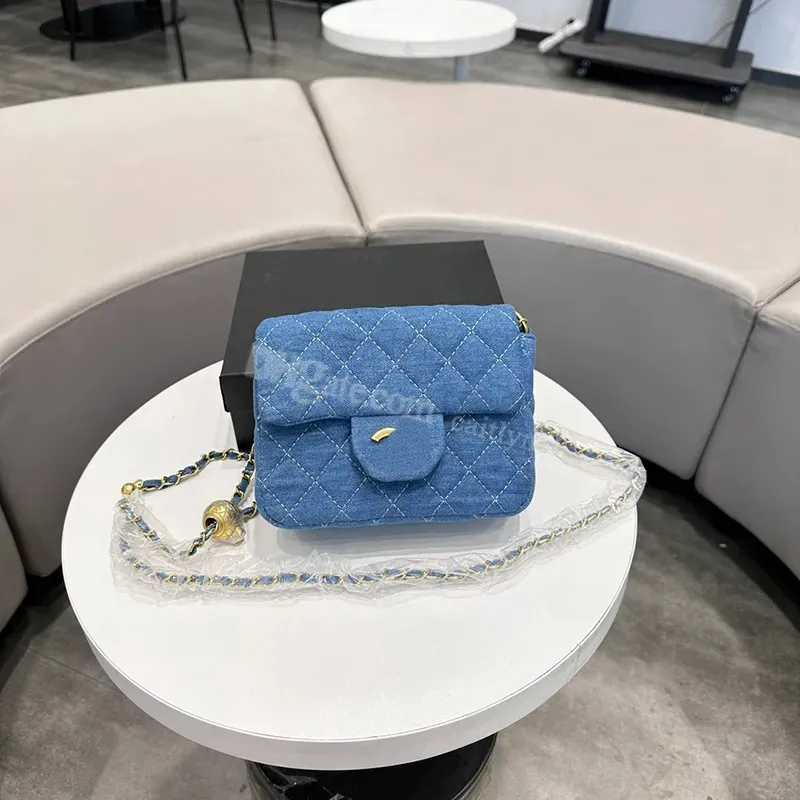 Tasarımcı Çanta Lüks Crossbody Çanta Omuz Çantası Kadın Çanta Dikiş Çanta Tasarım Moda Büyük Kapasite Lüks Ziyafet Cüzdan Boş Zaman Ünlüleri Hediye Stili KM06