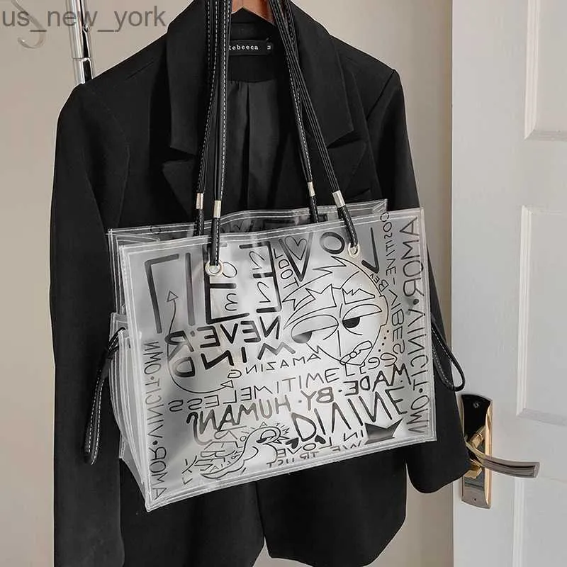 TOTES BAYANLAR ŞEHRETLİ TOTE ÇANTA GRAFFITI Büyük Kapasite Omuz Çantası PVC Jelly Clear Bag Moda Plaj El Çantası Kadınlar HKD230822