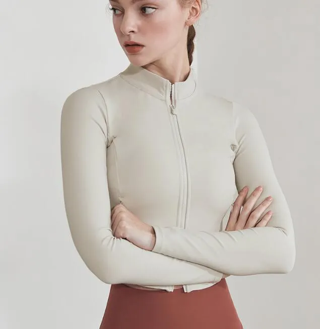 Loose And Breathable Long Sleeved Casual Yoga Jacket