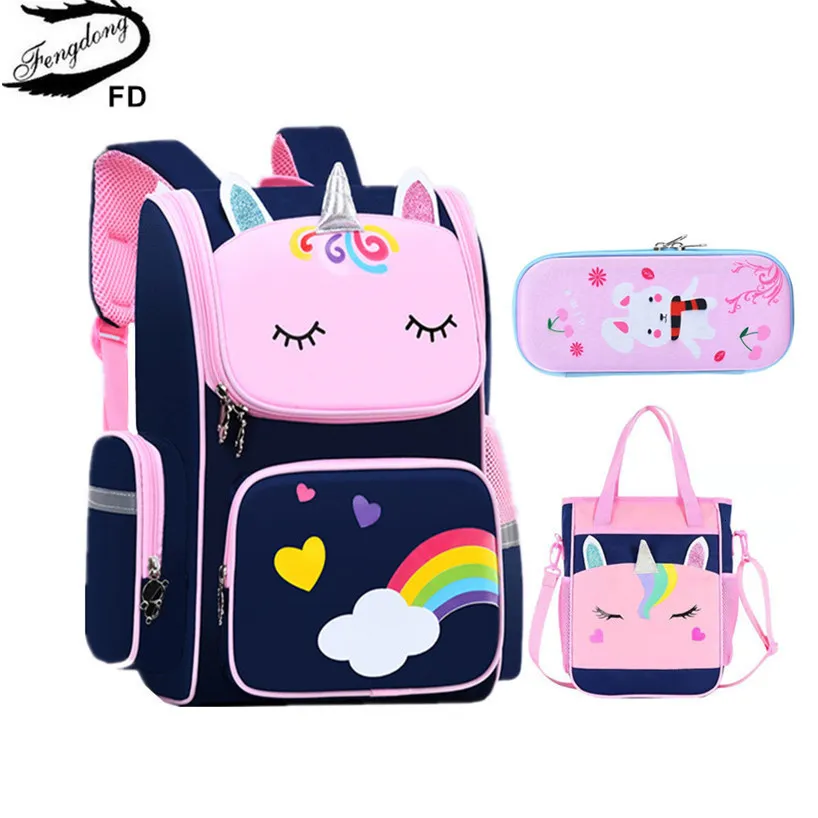 Zaini Fengdong Cute 3D Cartoon School Backpack Set Bags per la scuola elementare per ragazze Rainbow Love Heart Children Pen Pencil Borse Set 230822