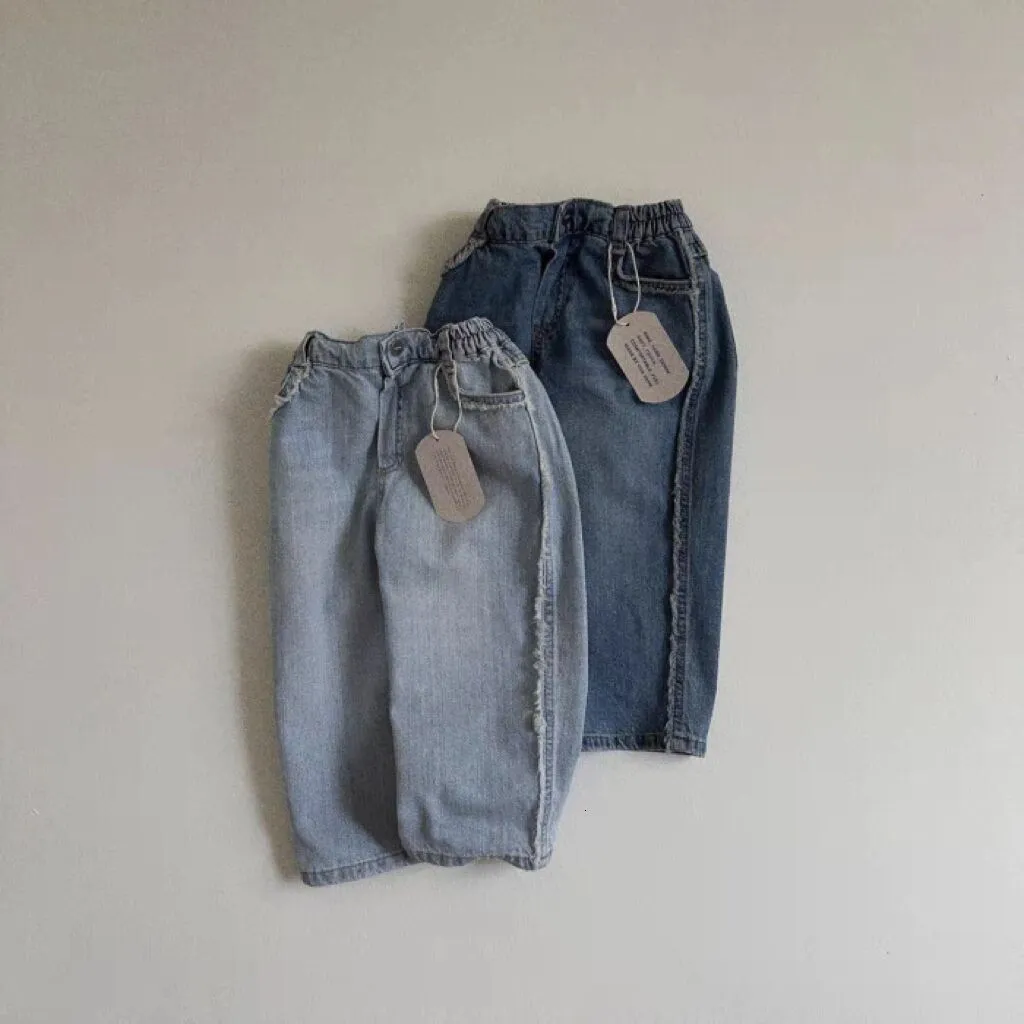 Spodnie 2023 Jesienne koreańskie spodnie dla chłopców chłopców swobodne dżinsy solidne elastyczne wszystkie mstch dżinsowe dziewczęta bawełna luźna 230823