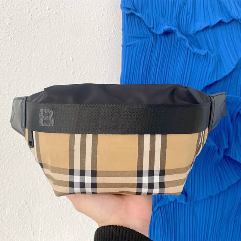 Fanny Pack Designer Bag Luxe Fanny Pack Solid Color Design Pu Belt Bag Temperament veelzijdige stijl Kerstcadeau Bag Delivering Box Dust Bag Zeer goed