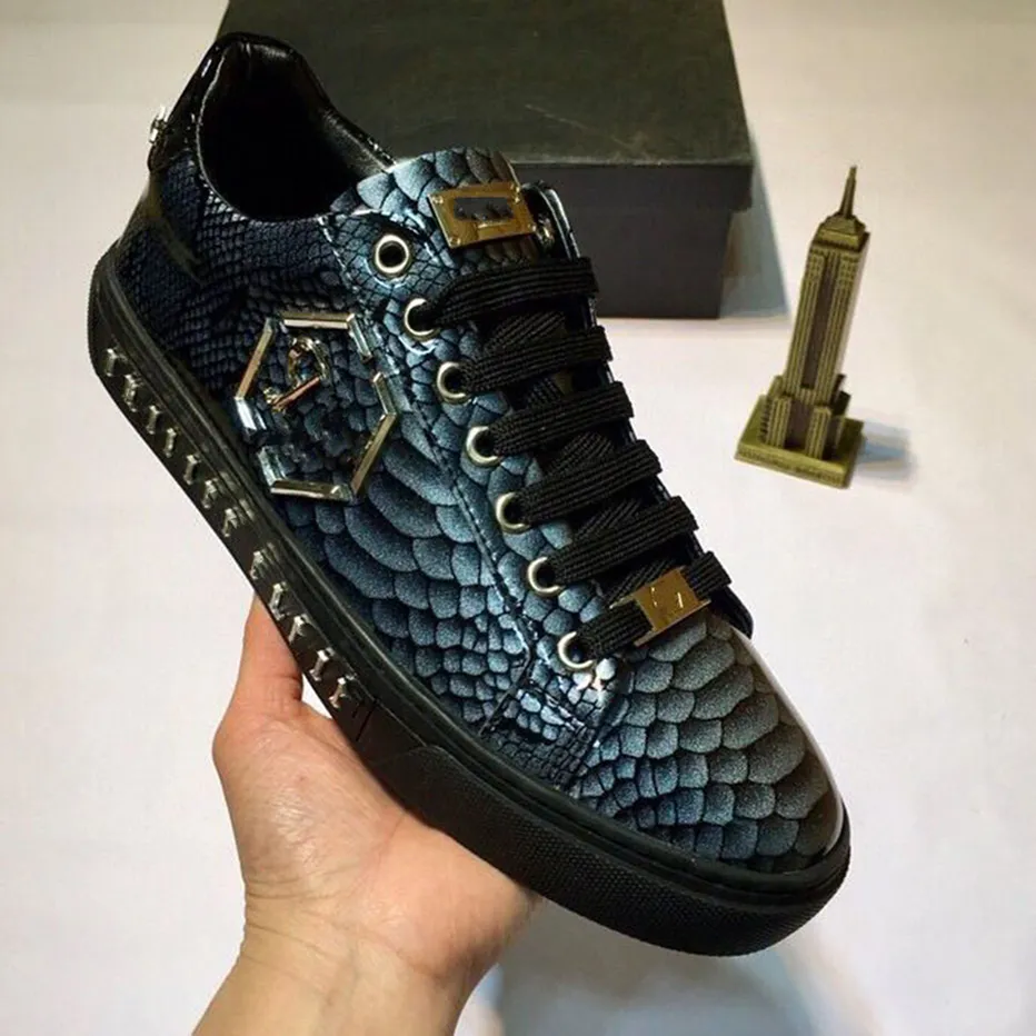 Mens Solid color Low Top Fashion metal Designer Shoe Runner Trainers Genuine Leather Lace up genuine leather mkjik000003