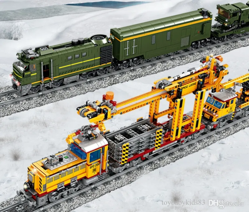 モデルトレイン電気レンガ造りの列車モデルビルドキットインターマイアミトレインビルドブロックおもちゃ機械鉄道鉄道鉄道のフィギュアキッドクリエイティブDIYおもちゃのクリスマスギフトのためのおもちゃ