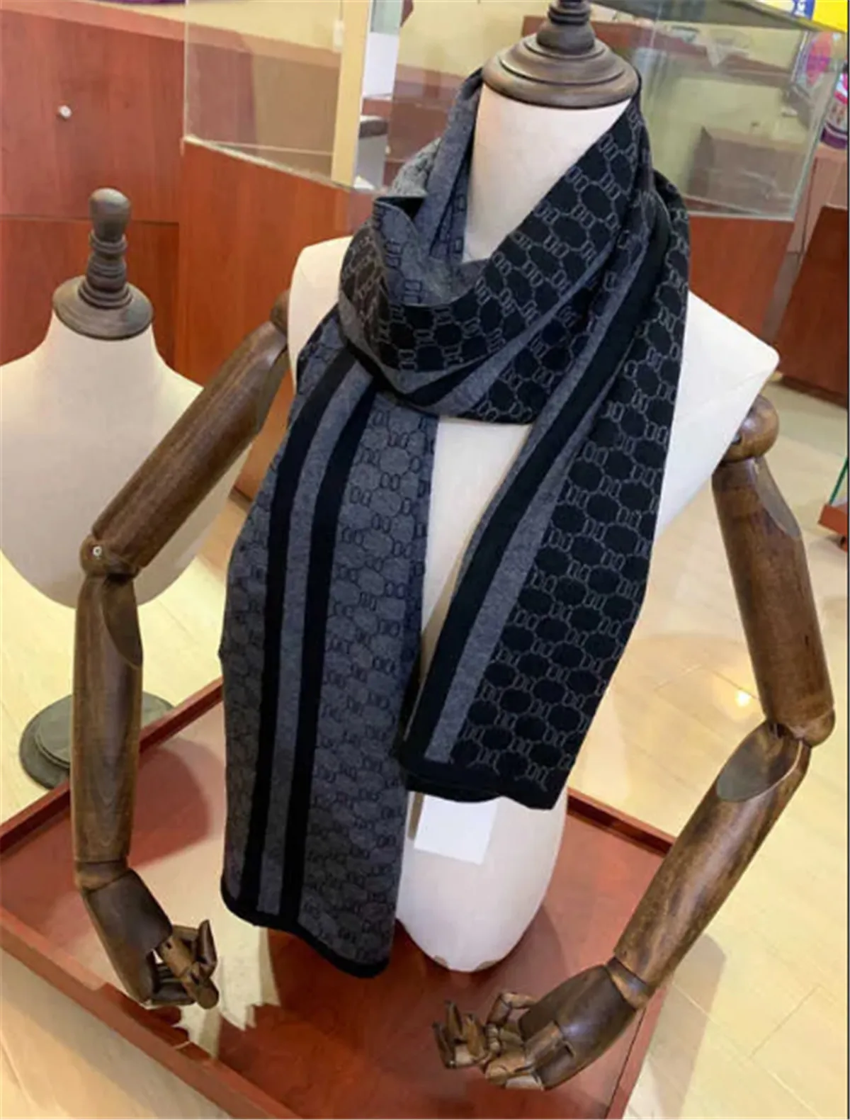 Plaid Scarf Cashmere Scalives Wzór szelków dla mężczyzny Women Shawl Long Neck 2 Kolor Najwyższa jakość