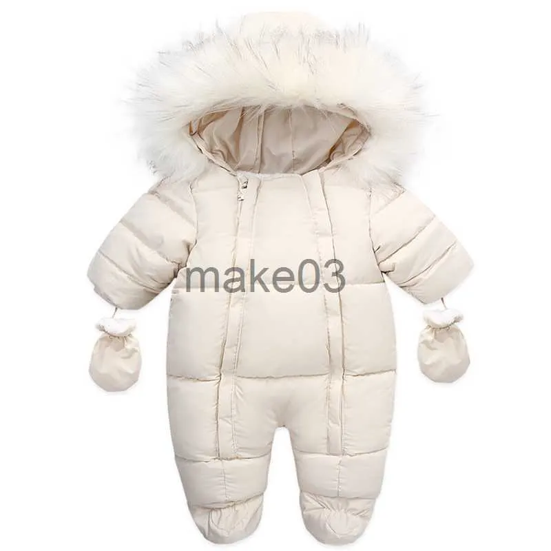 Down Coat 024m pasgeboren babymeisje kleren winter katoen baby romper met handschoenen kinder jumpsuit capuchon plus fluwelen baby kleding set j230823