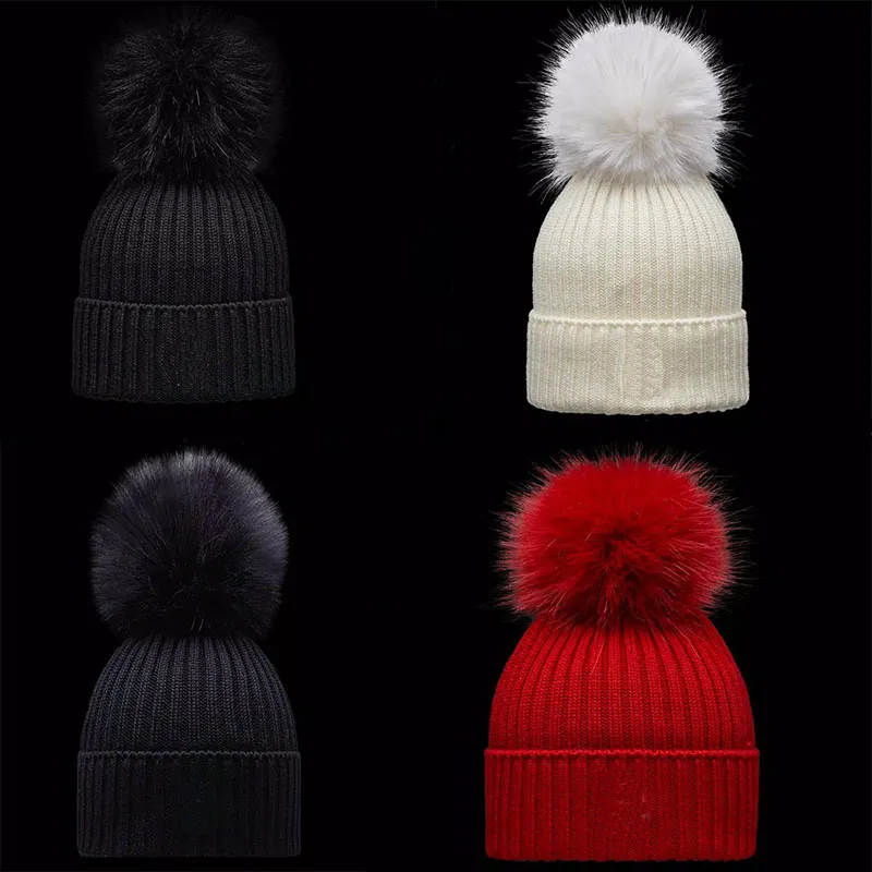 Cappello per bambini Cappello invernale per ragazza Ragazzo Berretto in lana Proteggi cappello a quattro colori Bambini nero bianco e rosso