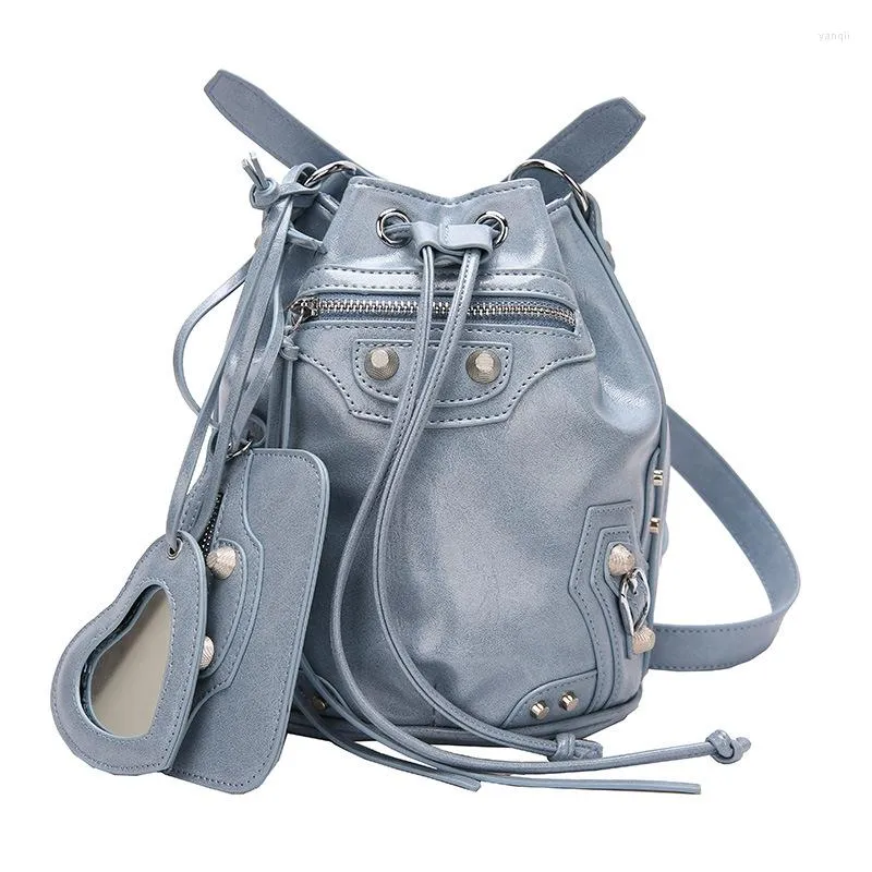 Avondtassen punkstijl ontwerp emmer pu lederen crossbody tas 2023 klinknagel motorfiets schoudertemoes en handtassen bolsa feminina 2 pc's/set