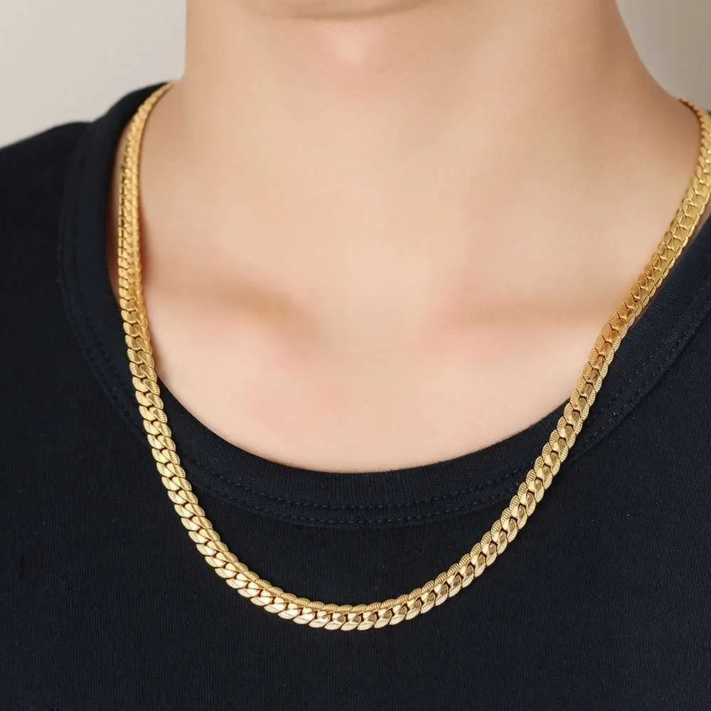 Designer Cuban Titanium stalen gouden ketting heren lange hiphop NK reliëf ketting roestvrijstalen platte gecodeerde Cubaanse ketting