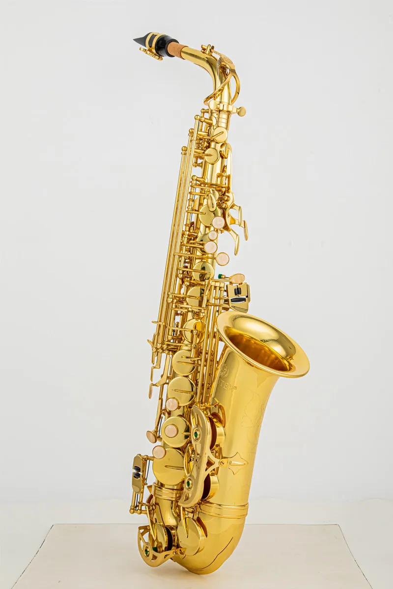 Юпитер JAS-700Q Alto EB Tune Saxophone Новое прибытие латунное золото