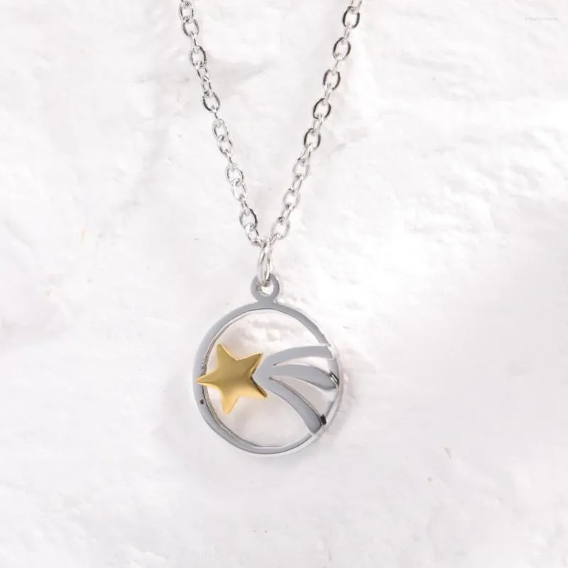 Catene 2023 Modella meteorica piastra rotonda Pendant Necklace Star Magile Catena Gioker in acciaio inossidabile Festa di gioielli da donna