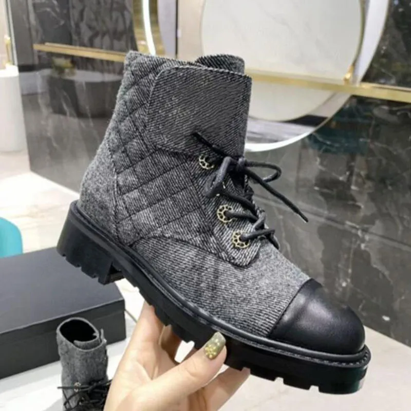 Fashion design leather Motorcycle Boots women's lace up Rain boots platform Letter Ringer fashion black women boots with box