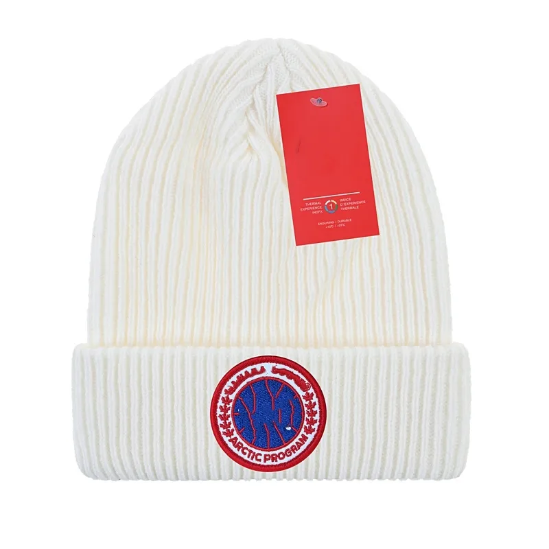 CanadaS Beanie Skull Caps Designer chapeaux tricotés ins populaire Canada chapeau d'hiver classique lettre oie imprimé tricot