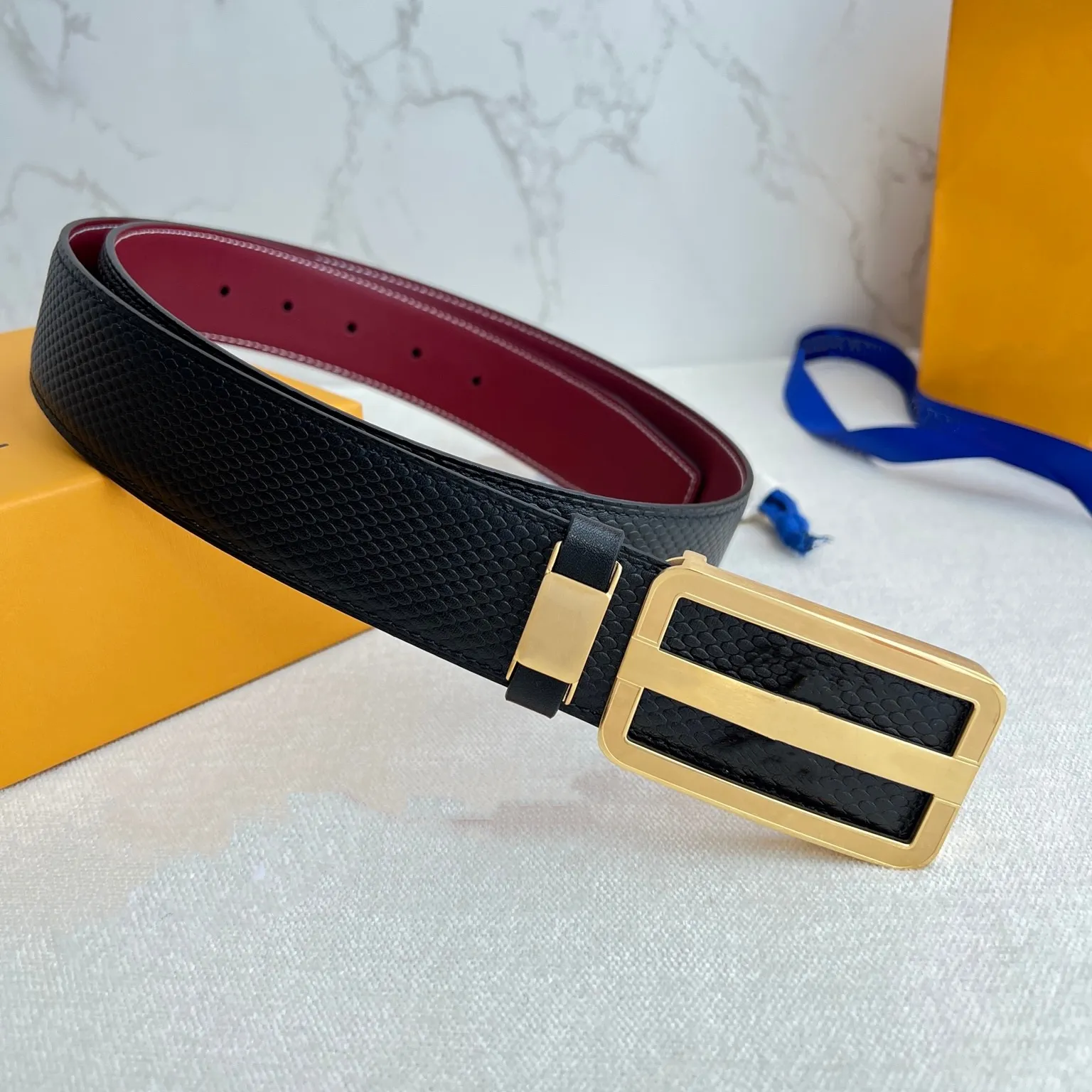 Fashion Belts Designer Belt Men de alta qualidade O artesanato de moda e um acessório elegante de estilo atemporal está facilitando a combinação