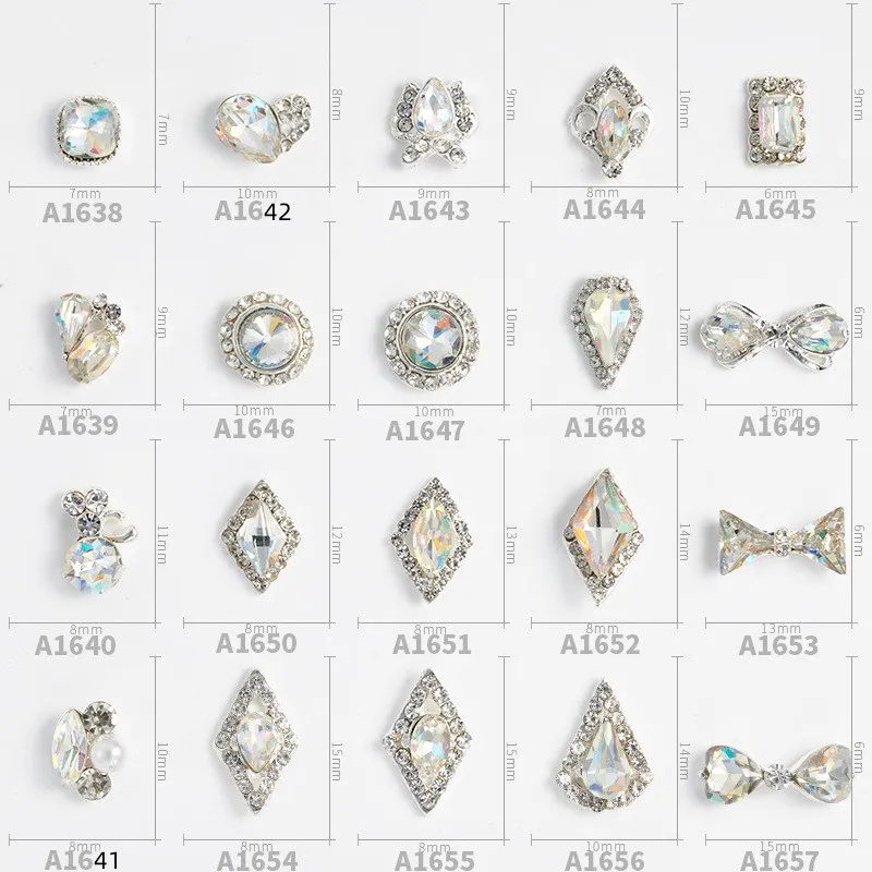 Decorazione di manicure fai -da -te Camorchi di gioielli in lega di cristallo gemme per chiodo art di pietra rini glitter argento diamante 10pcs prua/cuore