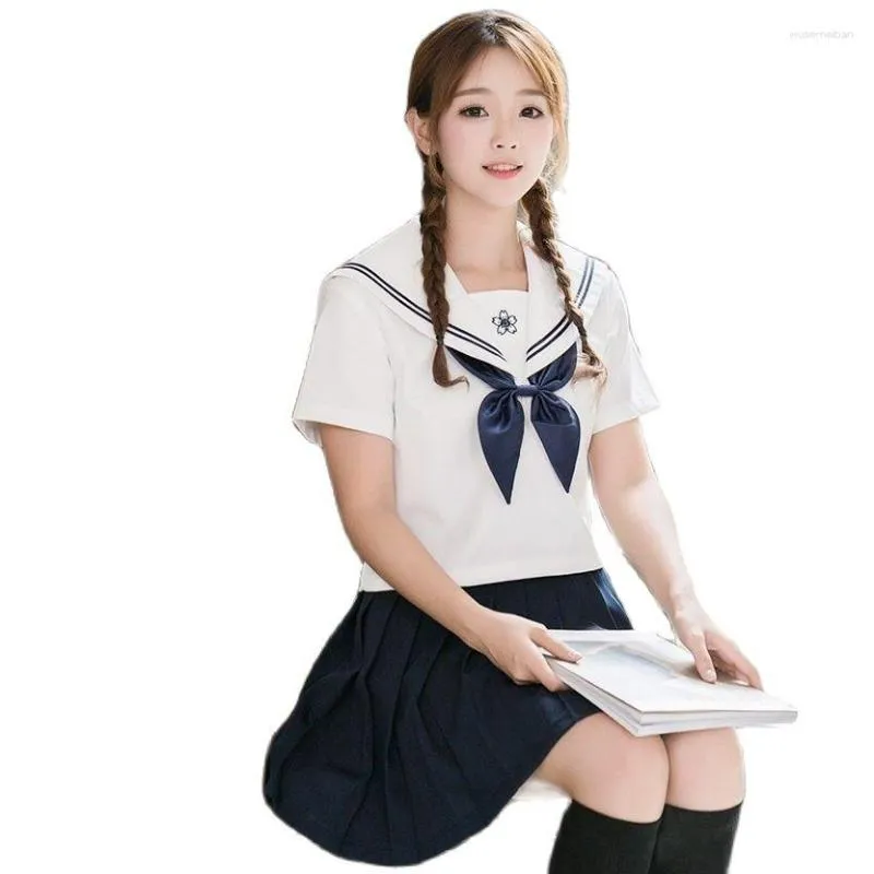 Kläder sätter brittiska koreanska japanska skoluniform set college vind fashionabla långärmad kvinnliga studenter som utför kostym