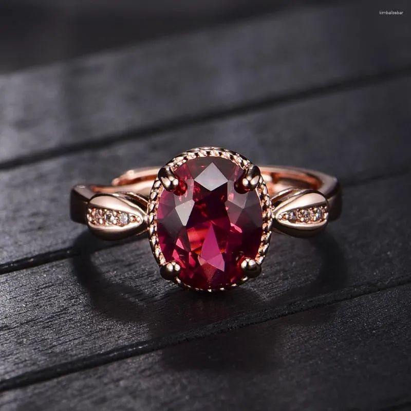 Bröllopsringar S925 Silver High End Simple Oval Elegant Red Tourmaline Colorful Treasure Fashion Engagement Ring Personliga smycken