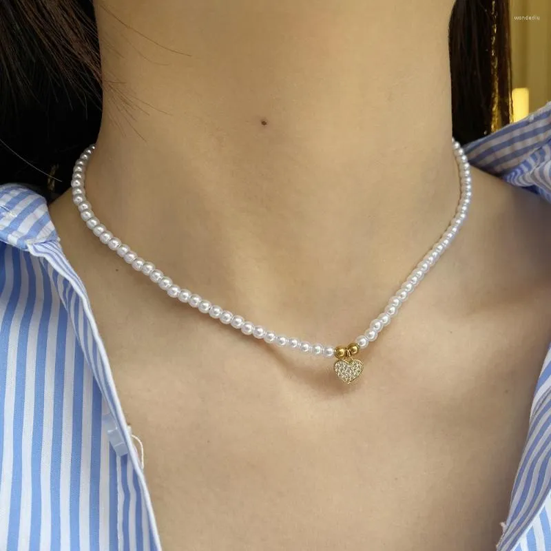 Collares colgantes Amor Corazón Collar de perlas de imitación para mujeres Collar Cierre de acero inoxidable Artesanía de moda de alta calidad