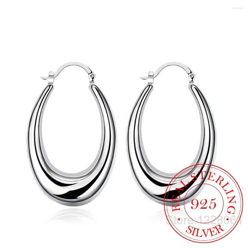 Gestüt Ohrringe 925 Sterling Silber für Frauen 2023 Ankunft Fashion Party Accessory hohl u -förmige Ohrstifte Qualität