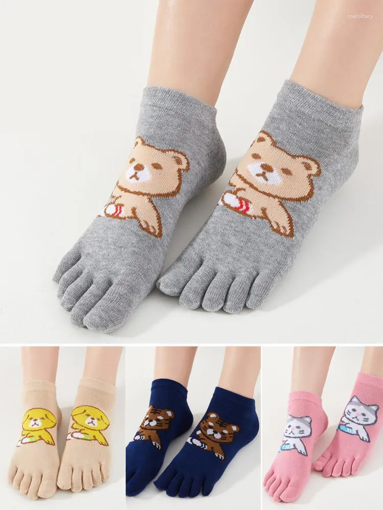 Femmes chaussettes 4 paires cinq doigts coton été mince peu profond court mignon dessin animé Kawaii cheville