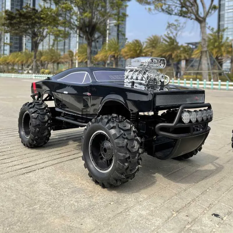 Auto elettrica/RC grande 110 24G 4WD RC Auto telecomandata ad alta velocità 28 kmh Arrampicata fuoristrada Crawler Modello di veicolo RTR Toys Road Monster Truck x0824