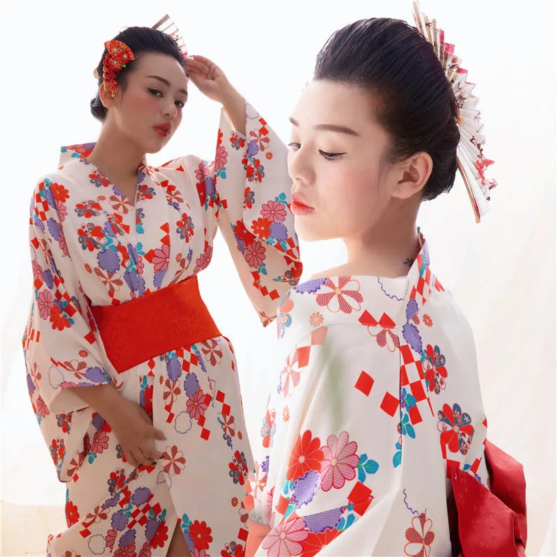 Buy Traditional Japan Woman Dressing Gown Geisha Yukata Kimono Samurai  Warrior Outfit Costume Hanfu Dress Maiko Made of Satin Plus Size L & XL  Online in India - Etsy