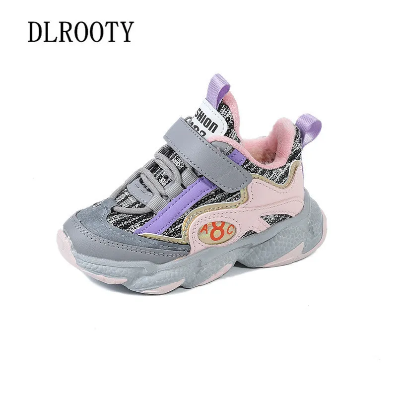 Sneakers Winter Kinderen Sneeuwlaarzen Warm schoenen Boy Girl Hook Loop Short pluche platte Baby Kid Outdoor Fashion Non Slip 230823