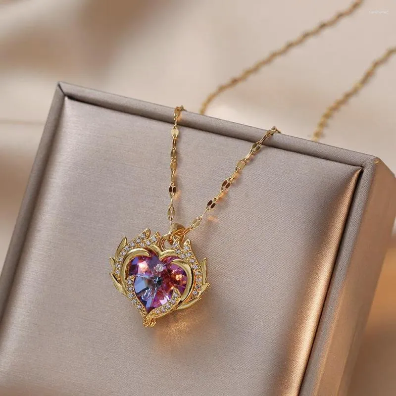 Small ocean heart crystal necklace – JUL ET FIL