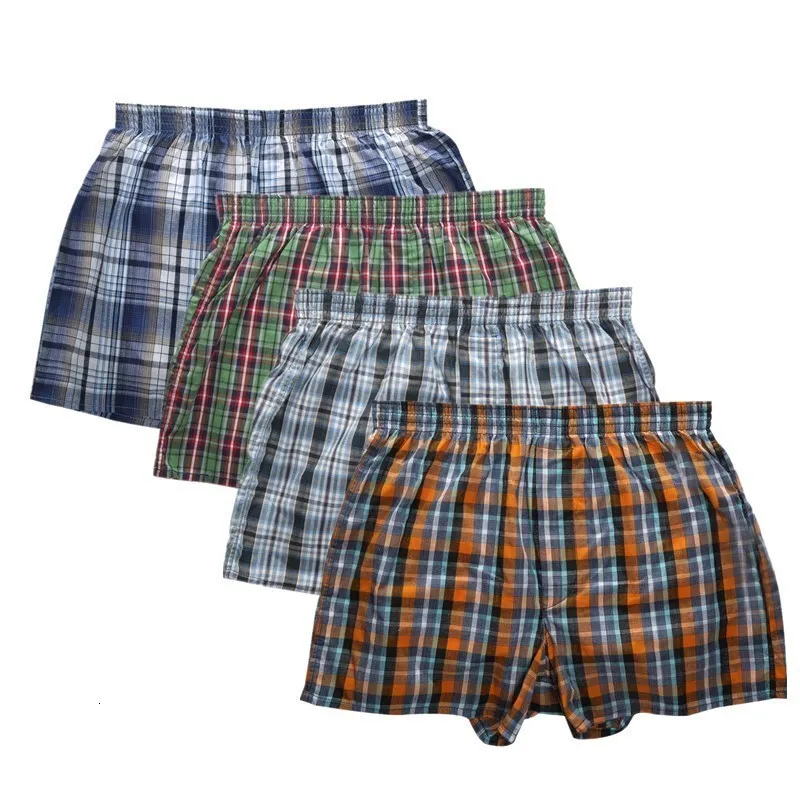 Underpants 2023 Classic Plaid Men Pants Fashion Brand Fashion Boxer Botuffi di cotone di alta qualità da uomo 4pcs Shorts maschile biancheria intima 230823