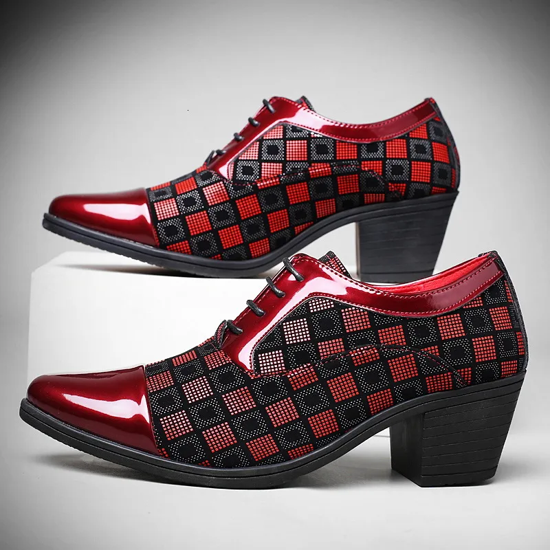 Klänningskor Fashion Red Plaid Men's Dress Shoes Pointed Leather High Heel Shoes Men höjd Öka bröllopskor Män Zapatos Hombre 230824