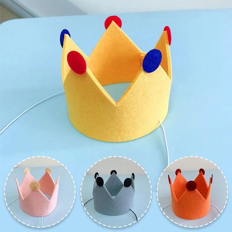 Vêtements de chien 1PC bricolage bébé fille garçon fête d'anniversaire chapeaux non tissés enfants princesse couronne casquette décorations faveurs bandeau