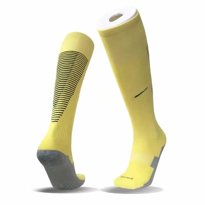 Unisex Anti Slip Sports Socks For Soccer, Basketball Mixed Color Cotton  With Grip, Non Skid Outdoor Athletic Stockings From Dhsongstore, $3.78