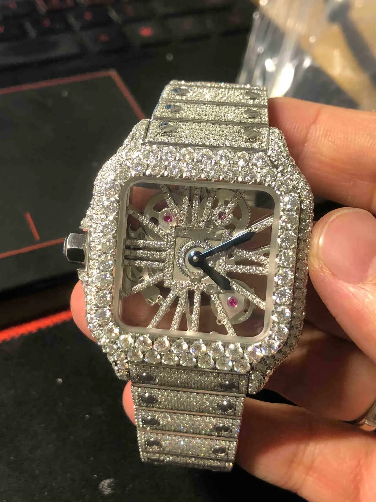 2023LUXURY PROJEKTACJA niestandardowy szkielet srebrny moissanite Diamond Watch Pass Testowany ruch kwarcu t