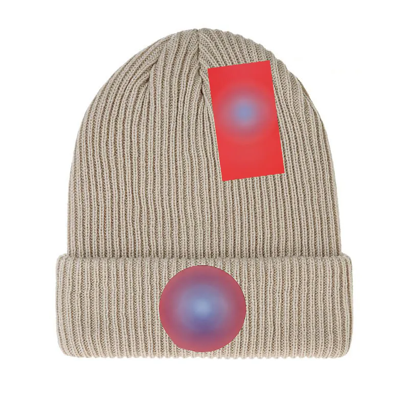 Designer Beanie Luxury Beanie Temperament Versatile Knitted Hat Warm Design Hat Alphabet Design Christmas Present Good